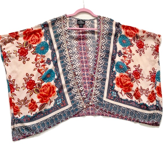 Angie Printed Kimono Style Women’s Coverup Size Small - Picture 4 of 5